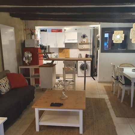 MAISON GÎTE ENTIER EN HYPER HYPER CENTRE AUX COEUR DES HALLES de TOURS de 2 à 7 PERSONNES Esterno foto